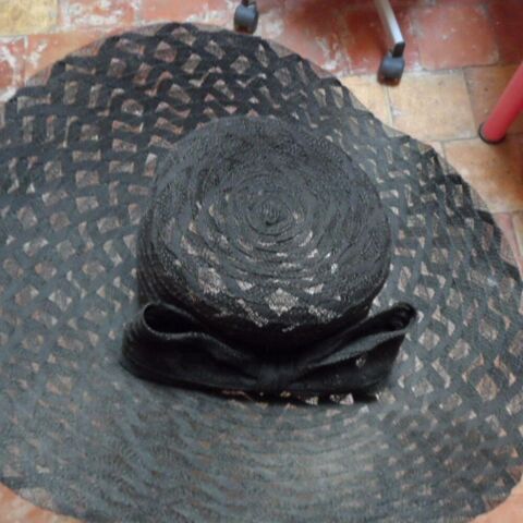 Chapeau de cérémonie Éguilles (13)