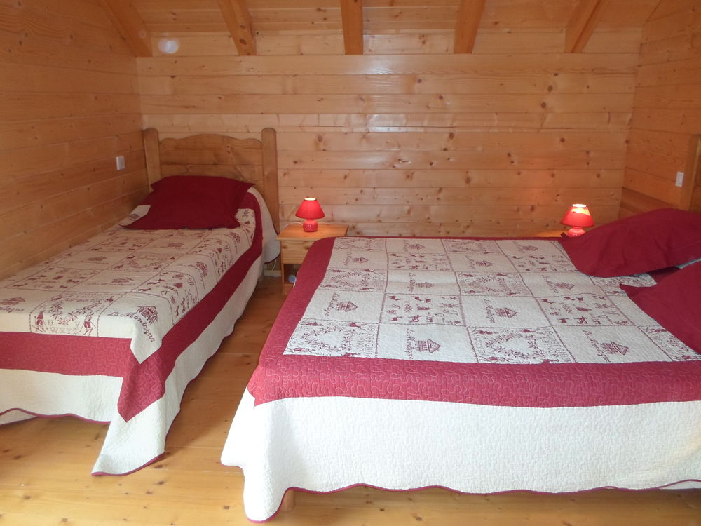   chalet   avec 4 chamb Ancelle  Hautes Alpes, 17 kms de Gap,  Provence-Alpes-Côte d'Azur, Ancelle (05260)