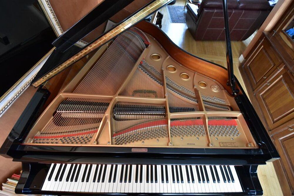 PIANO 1/4 Queue K. KAWAI GS-40
13500  Instruments de musique