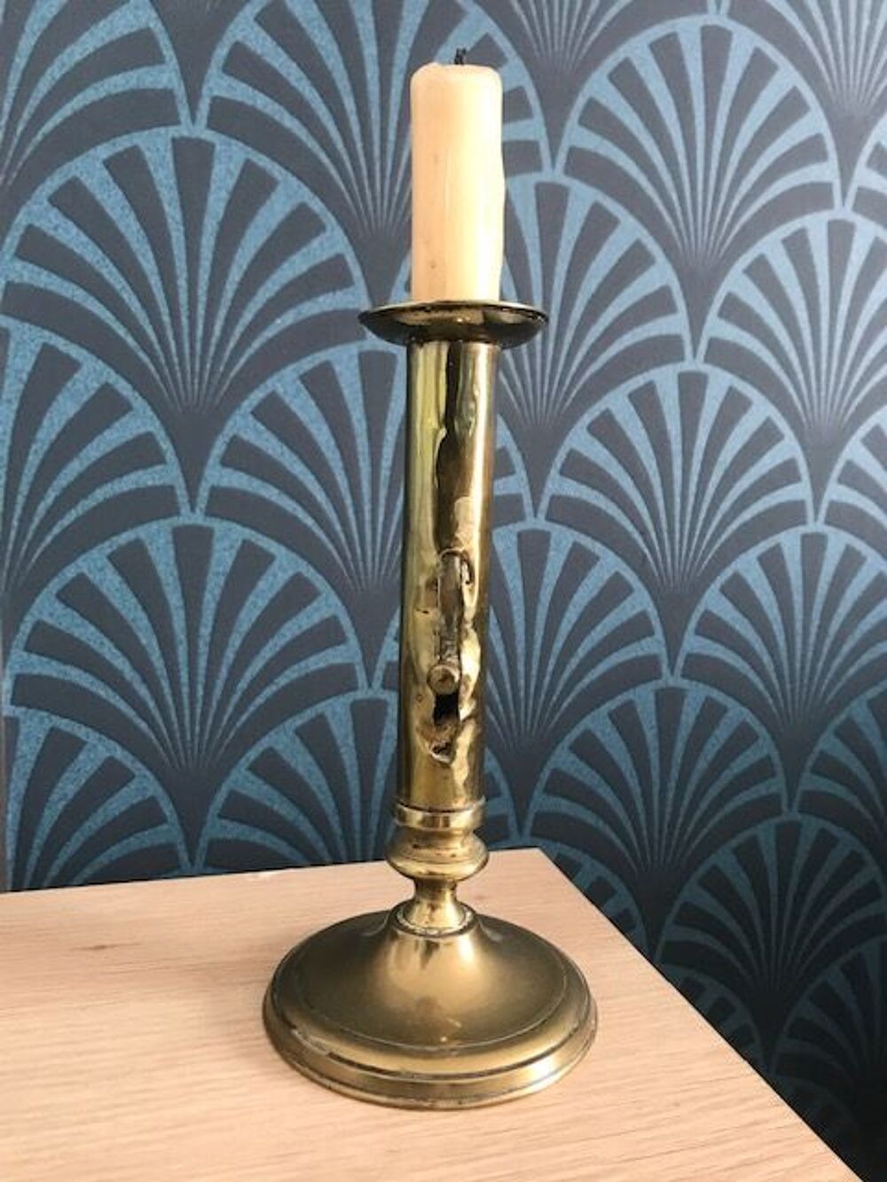 Bougeoir &agrave; bouton en cuivre Décoration