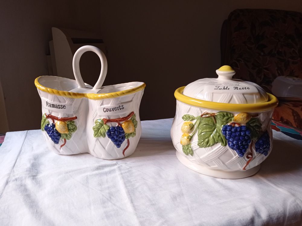 Ensemble de d&eacute;serte de table Cuisine