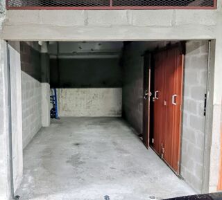  Parking / Garage � vendre 15 m�