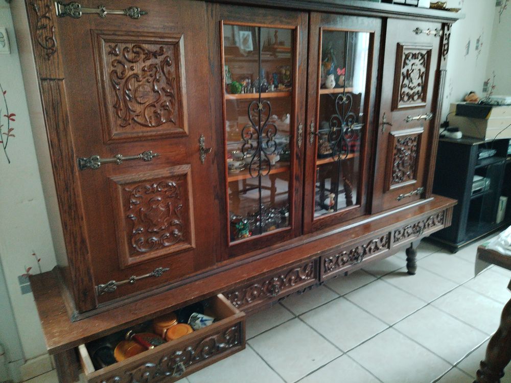 Salle &agrave; manger Meubles