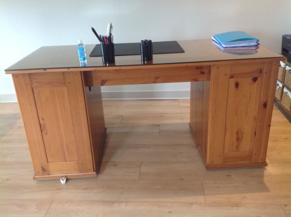 Bureau en bois avec plateau en verre Meubles