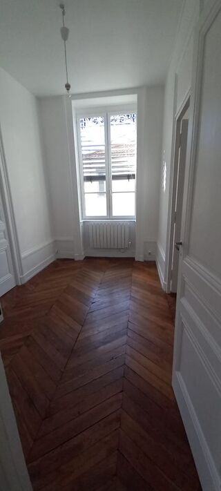  Appartement � louer 3 pi�ces 73 m�