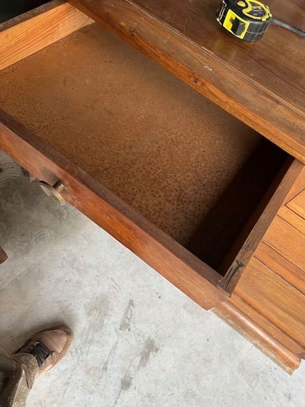 Bureau et 4 fauteuils bridge ann&eacute;es 50. Fauteils garnissage Meubles