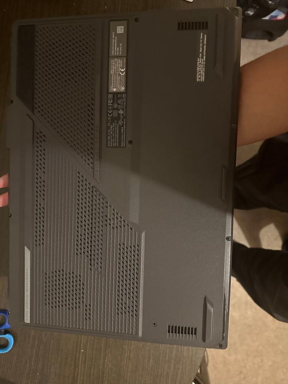 ASUS ROG STRIX G17 PC GAMER Matériel informatique