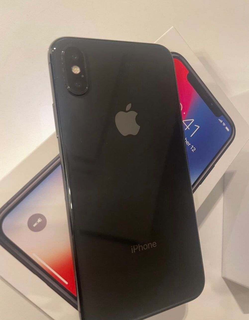 iPhone X 64gb Téléphones et tablettes