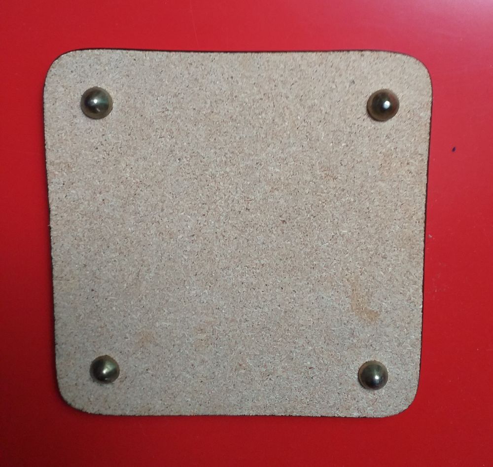 DESSOUS de plat vintage en formica, forme carr&eacute;e Décoration