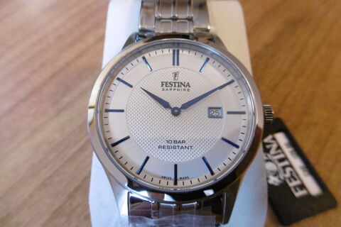 Montre Festina NEUVE jamais porte 119 La Chapelle-sur-Erdre (44)