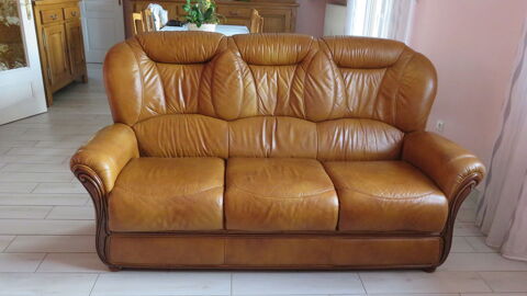 canapé cuir +2 fauteuils 300 Châtenois (88)
