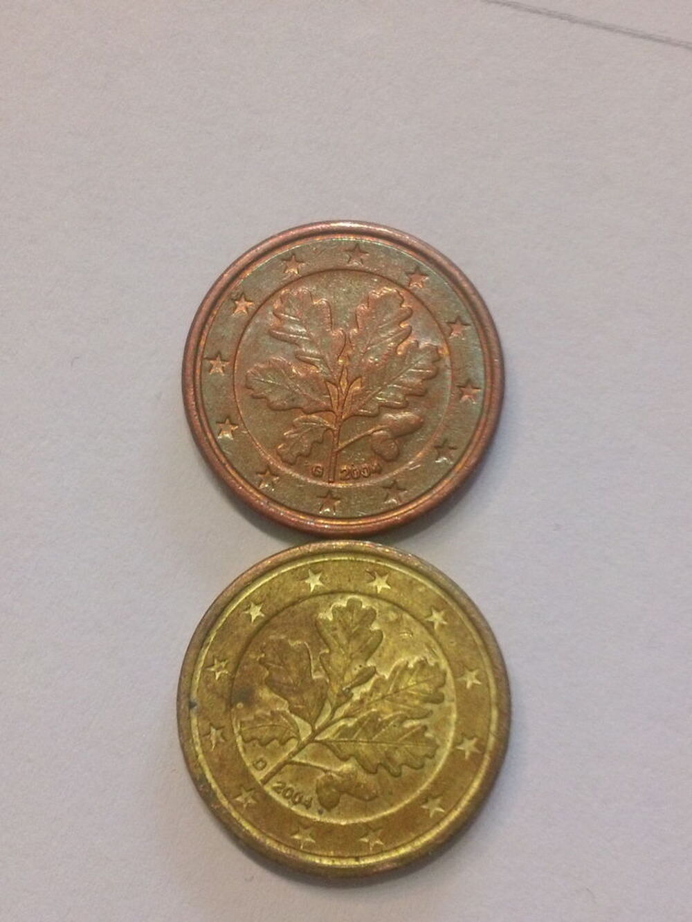 piece de1 euro cent.allemand 2004 D de couleur jaune tres ra 
