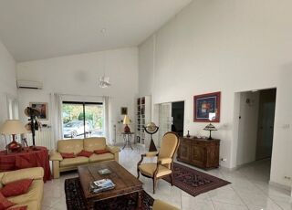  Villa � vendre 5 pi�ces 184 m�