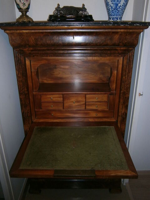 Secretaire �poque  restauration  1500 Grenoble (38)