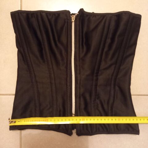 Bustier corset  satin 10 La Garde (83)