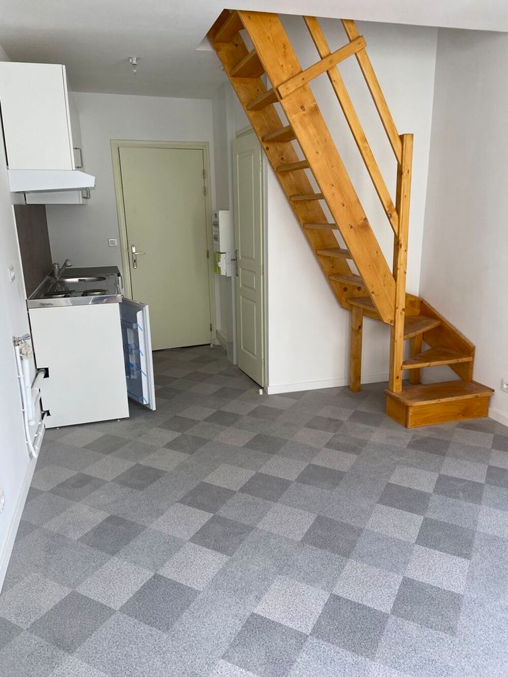 Location Appartement Duplex 27m2 à Laon Laon