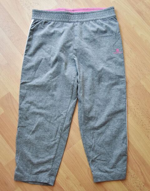 12 ans. Corsaire jogging gris. Decathlon. Tr�s bon �tat 5 Gujan-Mestras (33)