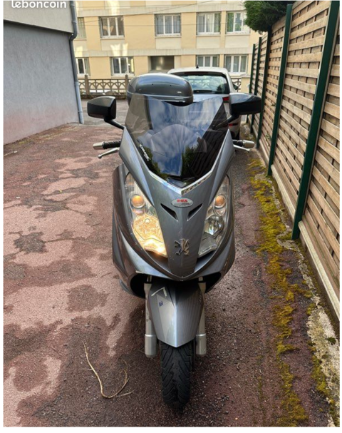 Scooter PEUGEOT 2008 occasion Chamali&egrave;res 63400