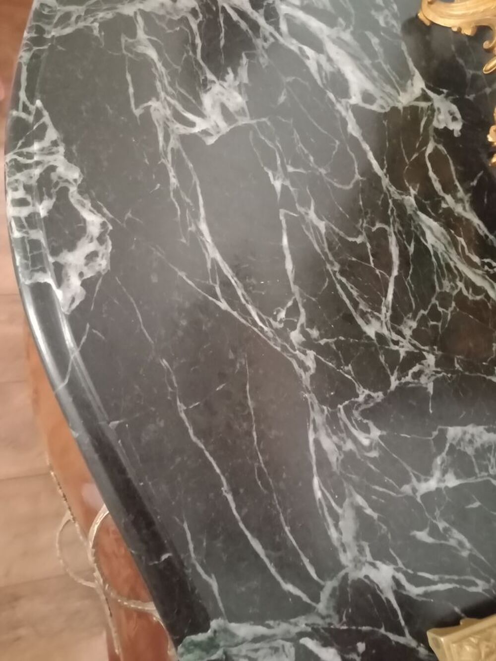 Commode style Louis XV Meubles