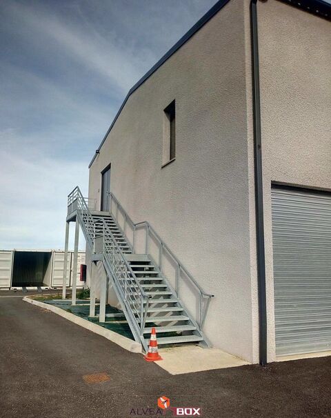  Parking / Garage  louer 10 m