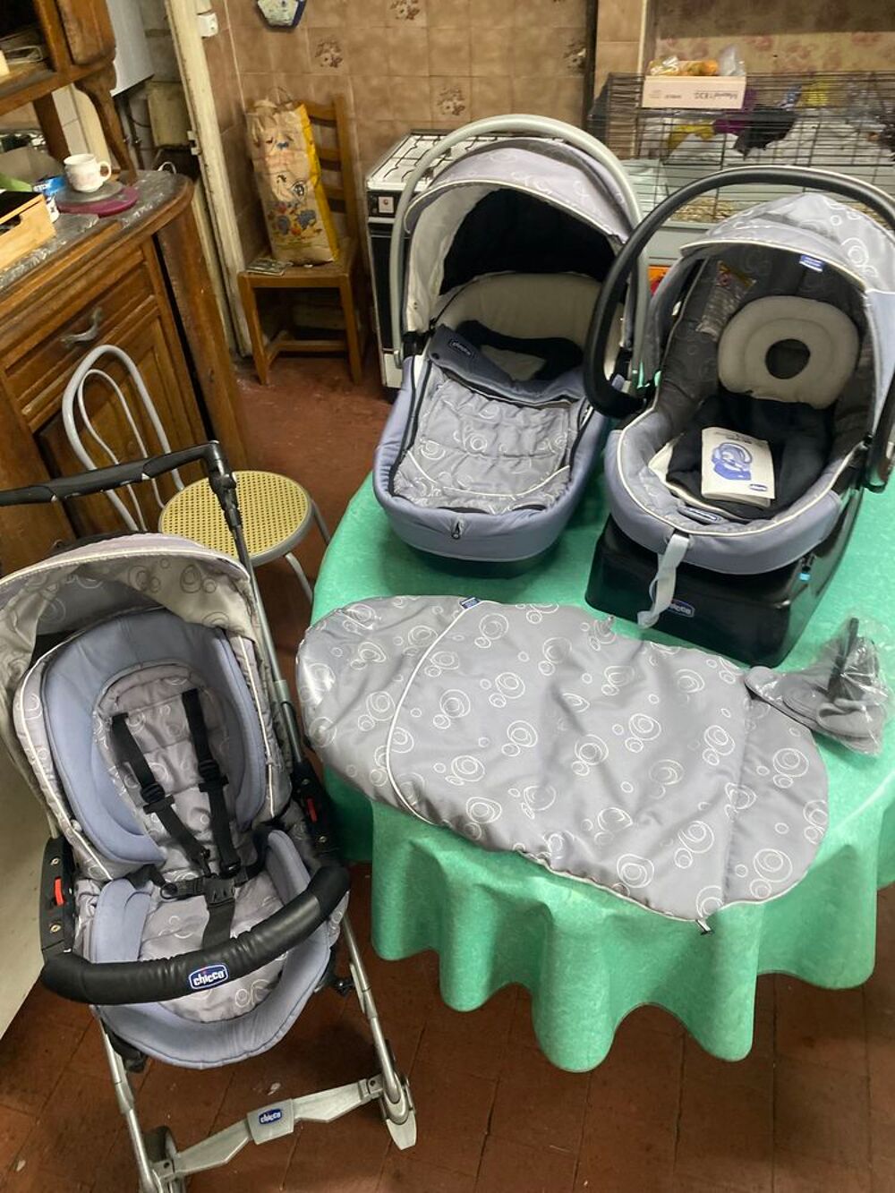poussette b&eacute;b&eacute; 3 en 1 Mobilier enfants