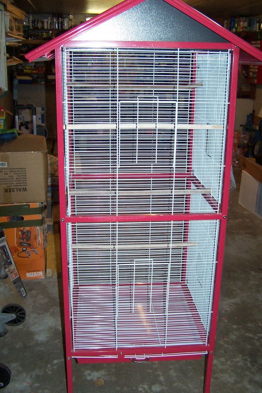   Cage à oiseaux neuve 