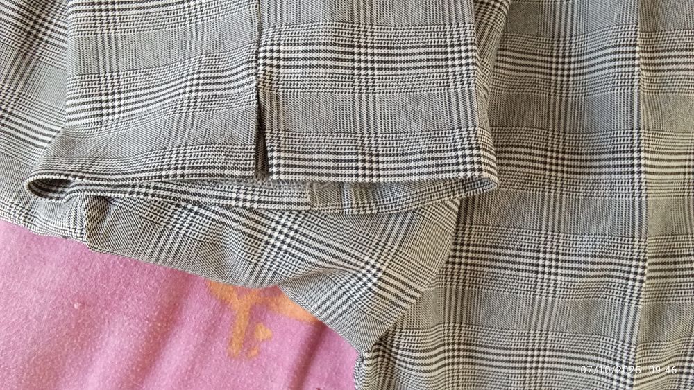 Pantacourt femme V�tements