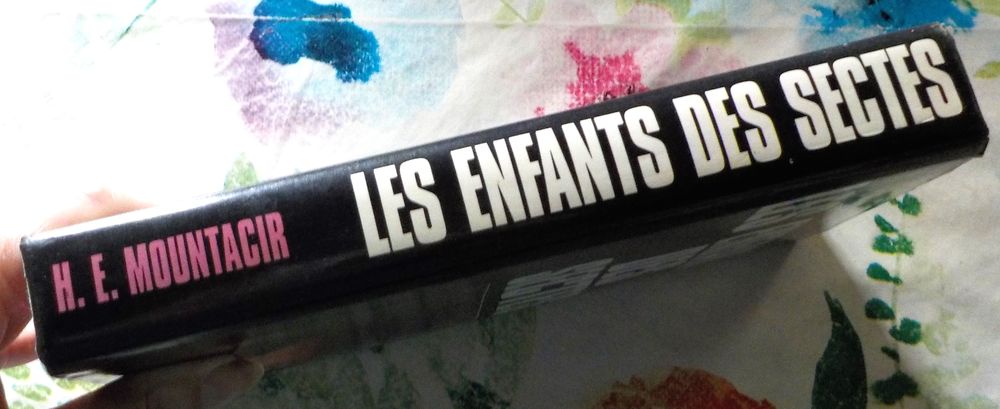 LES ENFANTS DES SECTES par H.E. MOUNTACIR Ed. France Loisirs Livres et BD