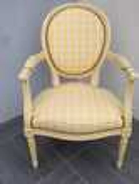 Fauteuil + chaise m&eacute;daillon style Louis XVI Meubles