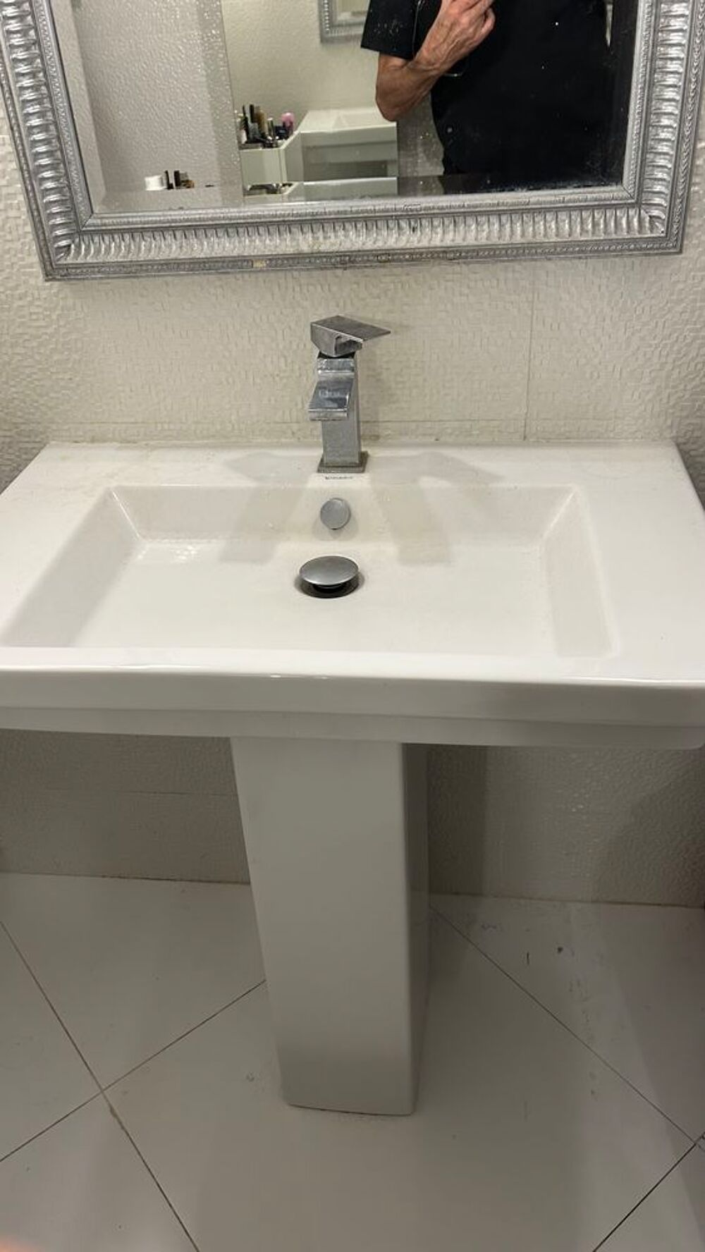 Lavabo sur pied Meubles