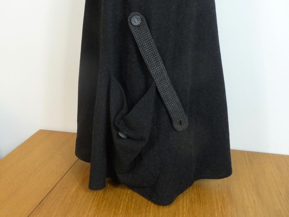 Robe/ Tunique Evas&eacute;e Gris Anthracite sans manches- Cr&eacute;a Vêtements