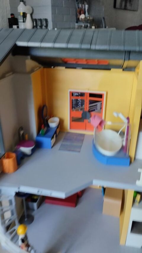 maison complete playmoble 60 Cou�ron (44)
