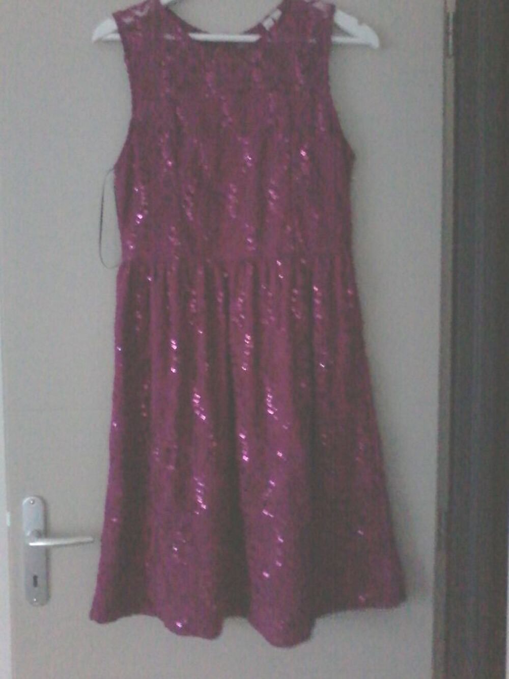 Robeprune avec sequins Vêtements