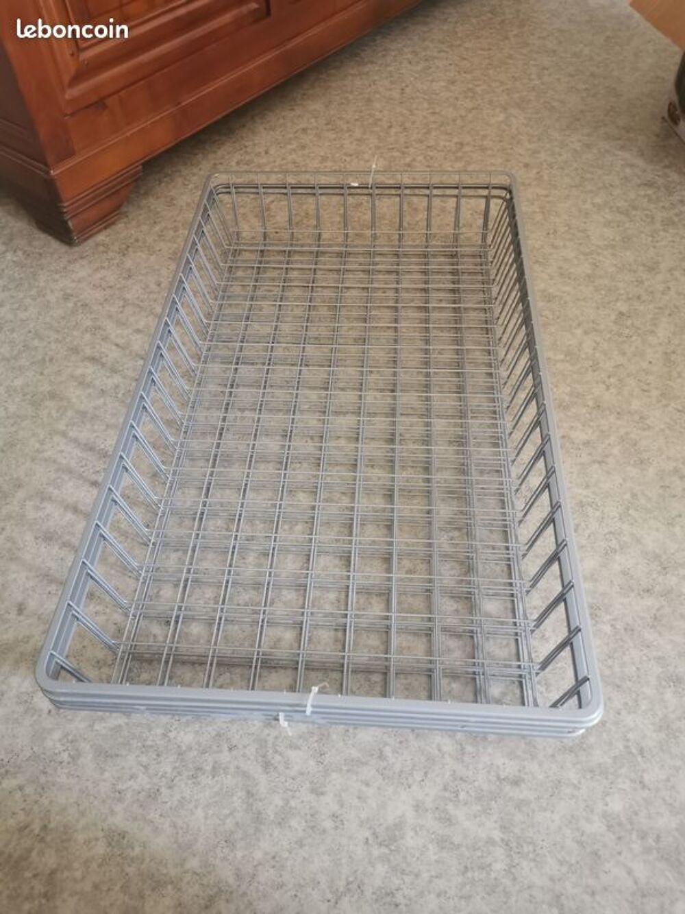 10 PANIERS DE RANGEMENT 42 EUROS OU BIEN VENDU A L'UNITE
Décoration