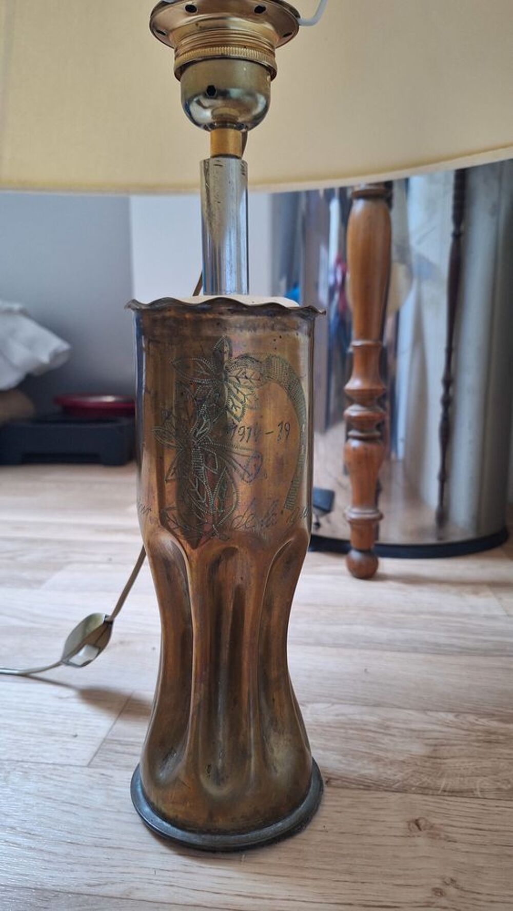 2 pieds de lampe obus d'&eacute;poque 14-18 Décoration