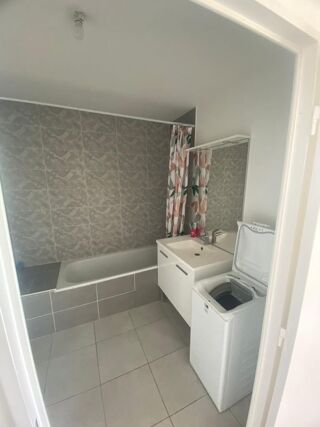  Appartement � louer 2 pi�ces 44 m� Lyon