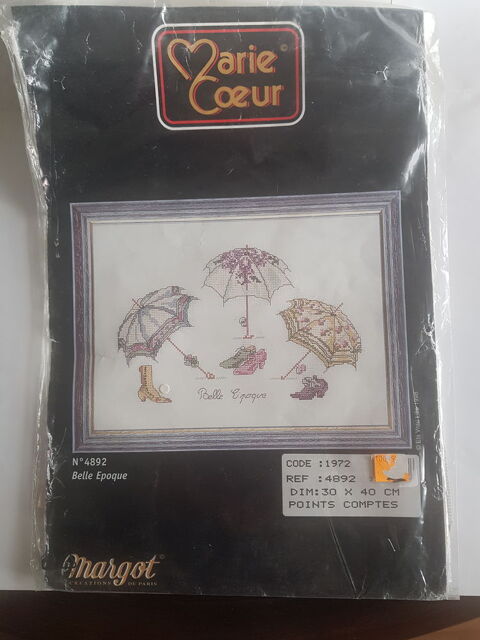 KIT A BRODER   BELLE EPOQUE   _ POINTS COMPTES _ MARIE C?UR 20 Paris 20 (75)