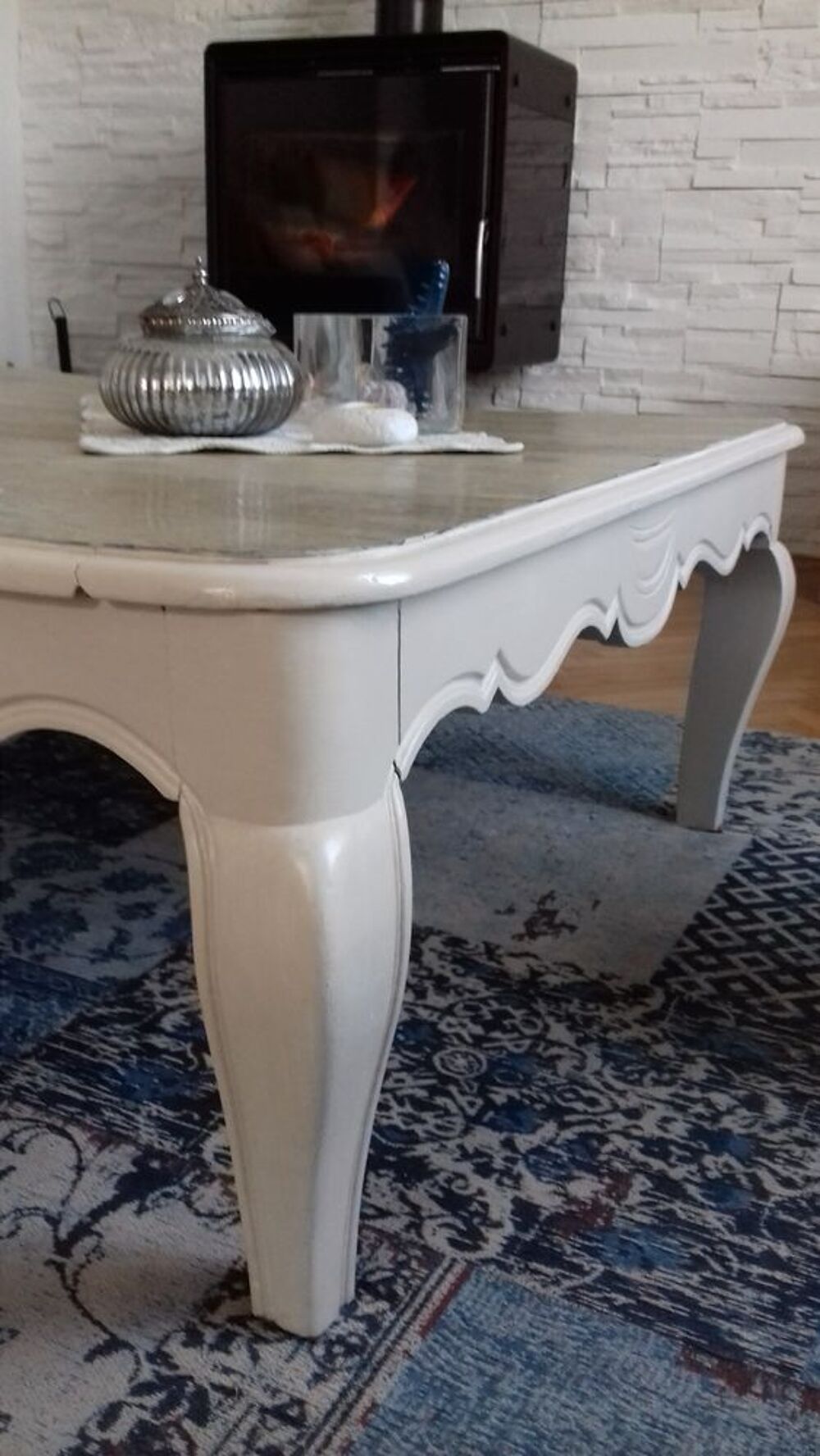 Table basse 
Meubles