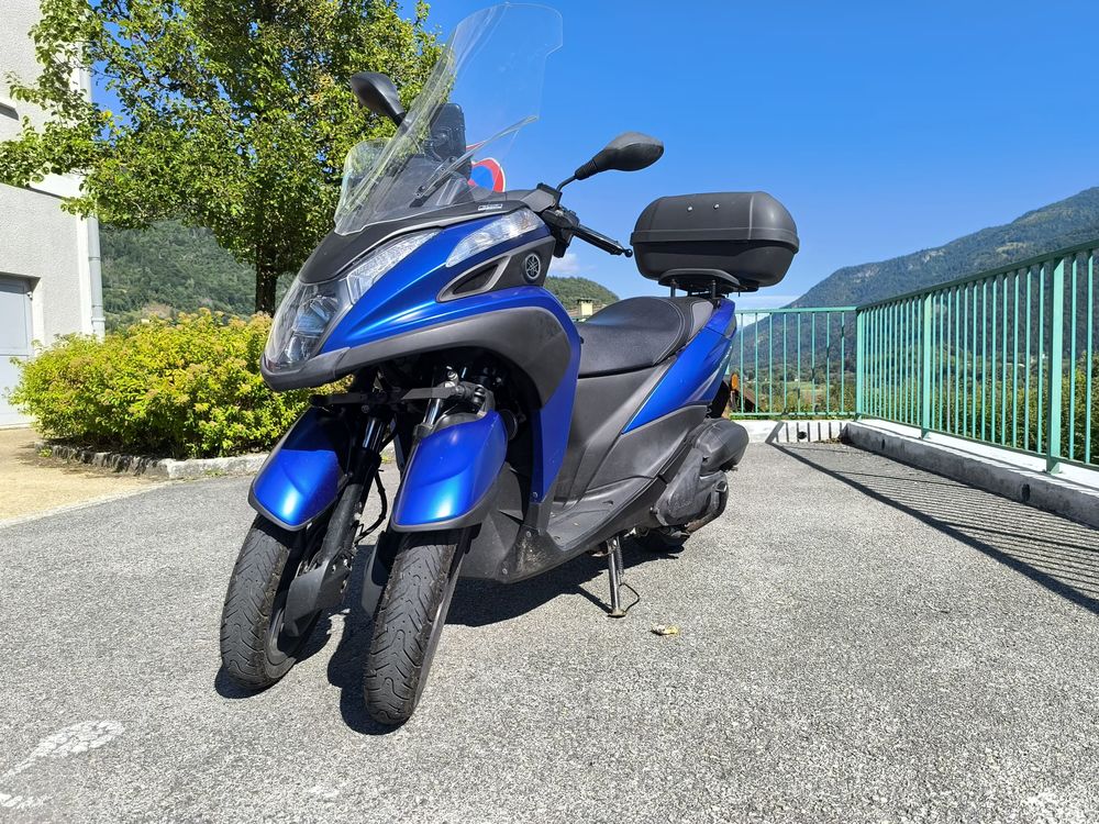 YAMAHA 2017 occasion 74250 La Tour