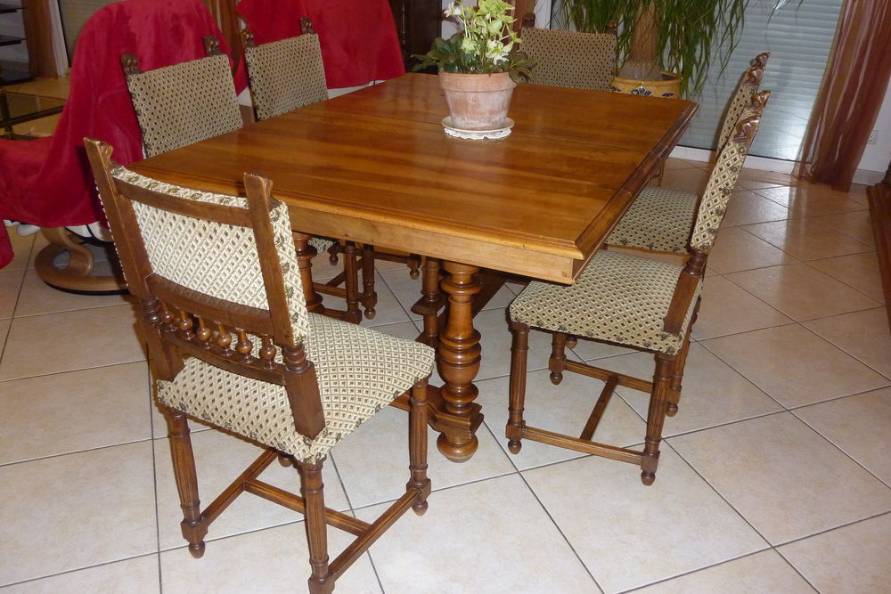 SALLE A MANGER Meubles