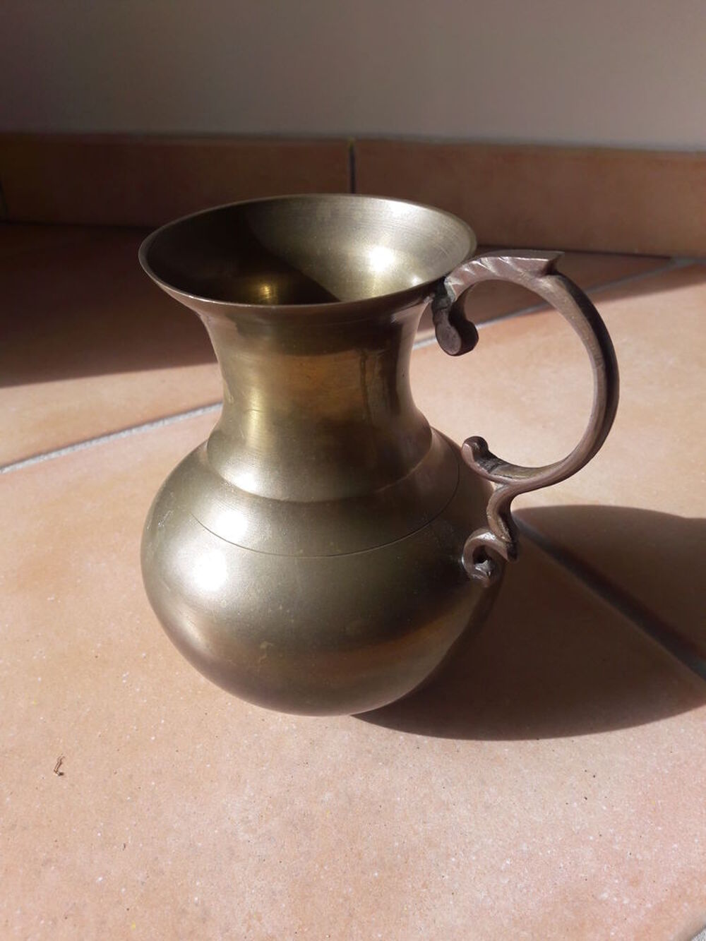 Petit vase en laiton Décoration