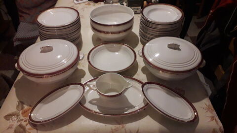 Service vaisselle C�RANORD EMPIRE 1950. 40 Flers-en-Escrebieux (59)