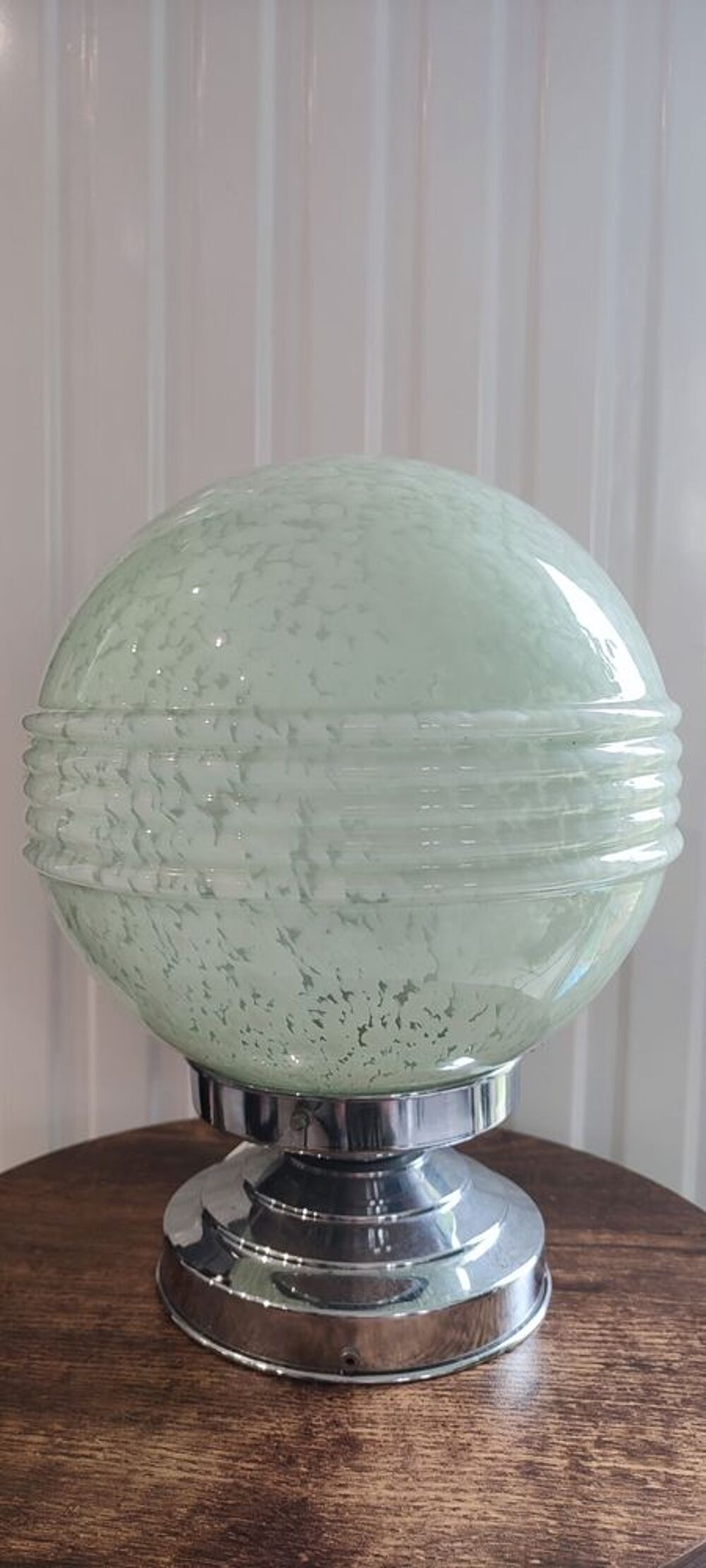 Lampe Art d&eacute;co globe verre de Clichy 