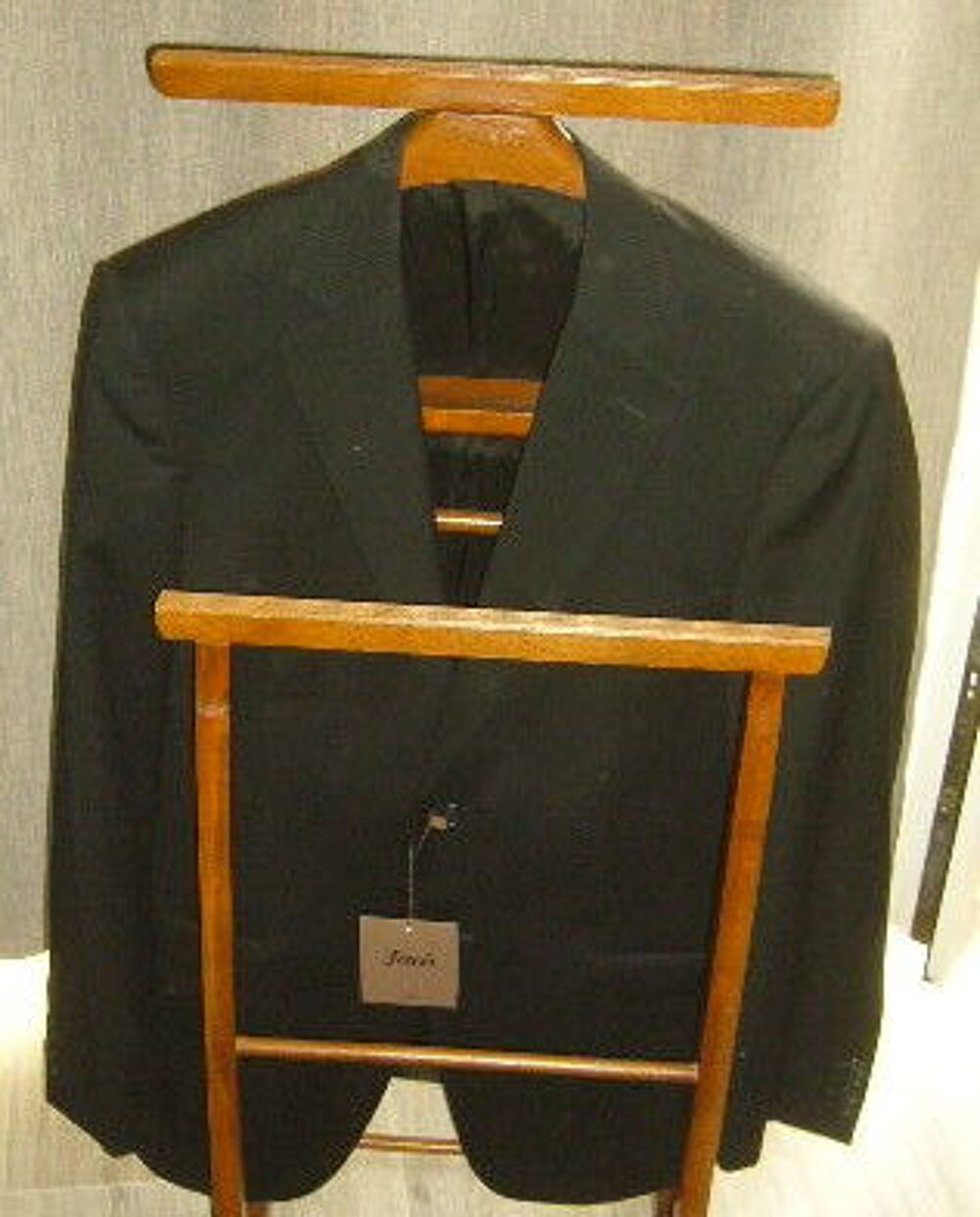 costume 2 pi&eacute;ces homme 48/50 gris fonc&eacute; neuf Vêtements