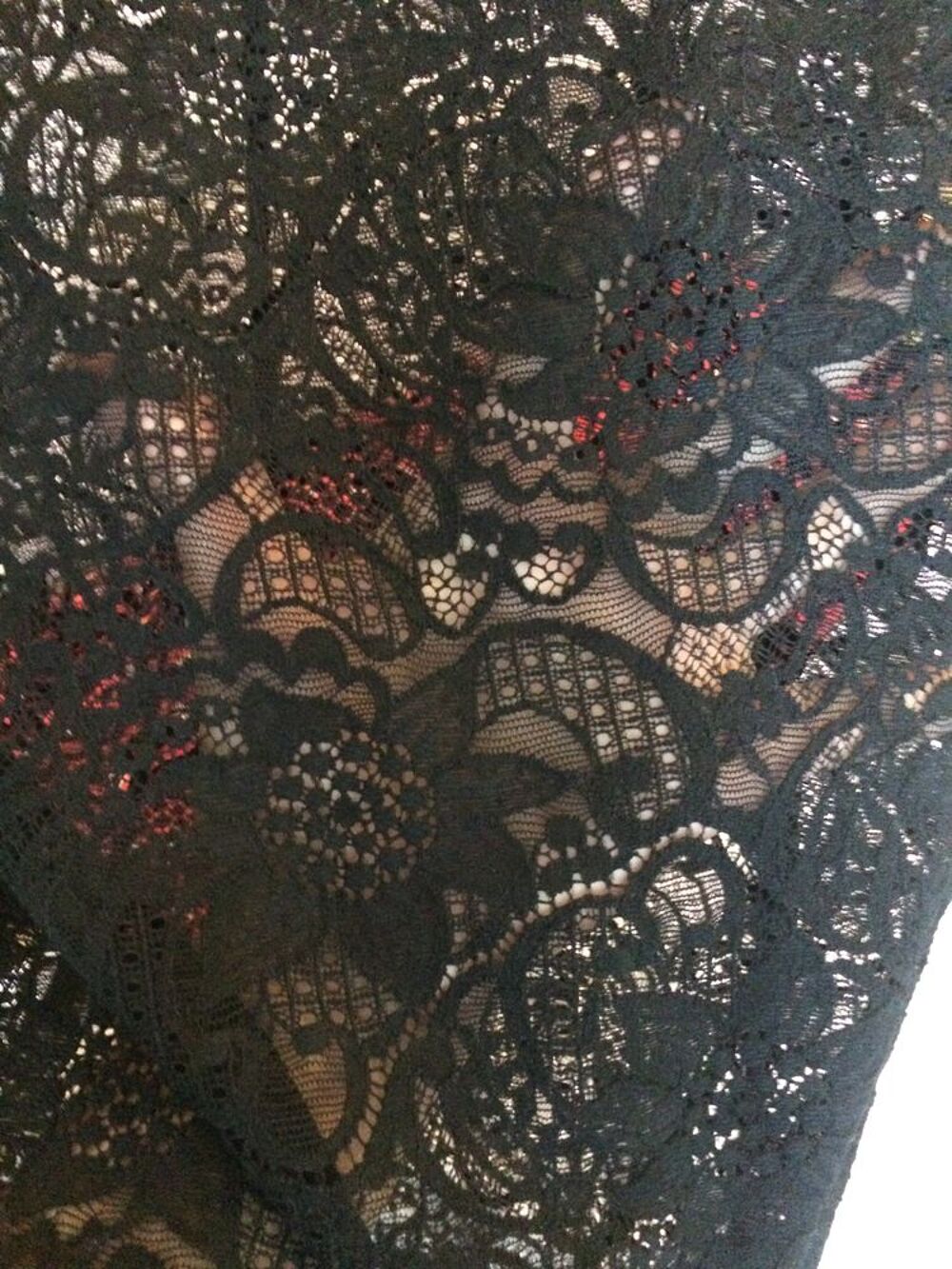 Nuisette dentelle lycra noire taille s balconnets Vêtements