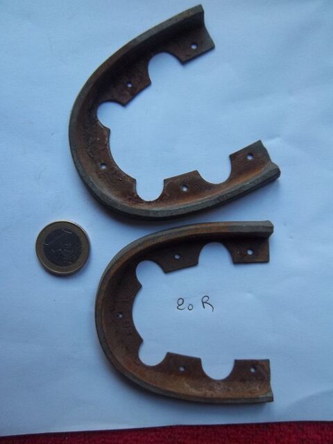paire de fer de bottes Allemande 2guerre marqu  20 R  15 Lens (62)
