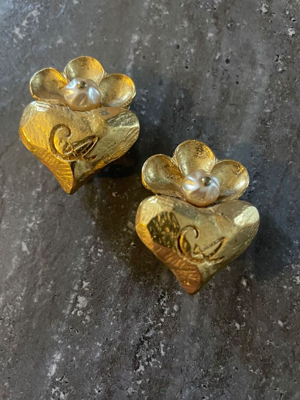 BO coeur coquille perle C.LACROIX Bijoux et montres