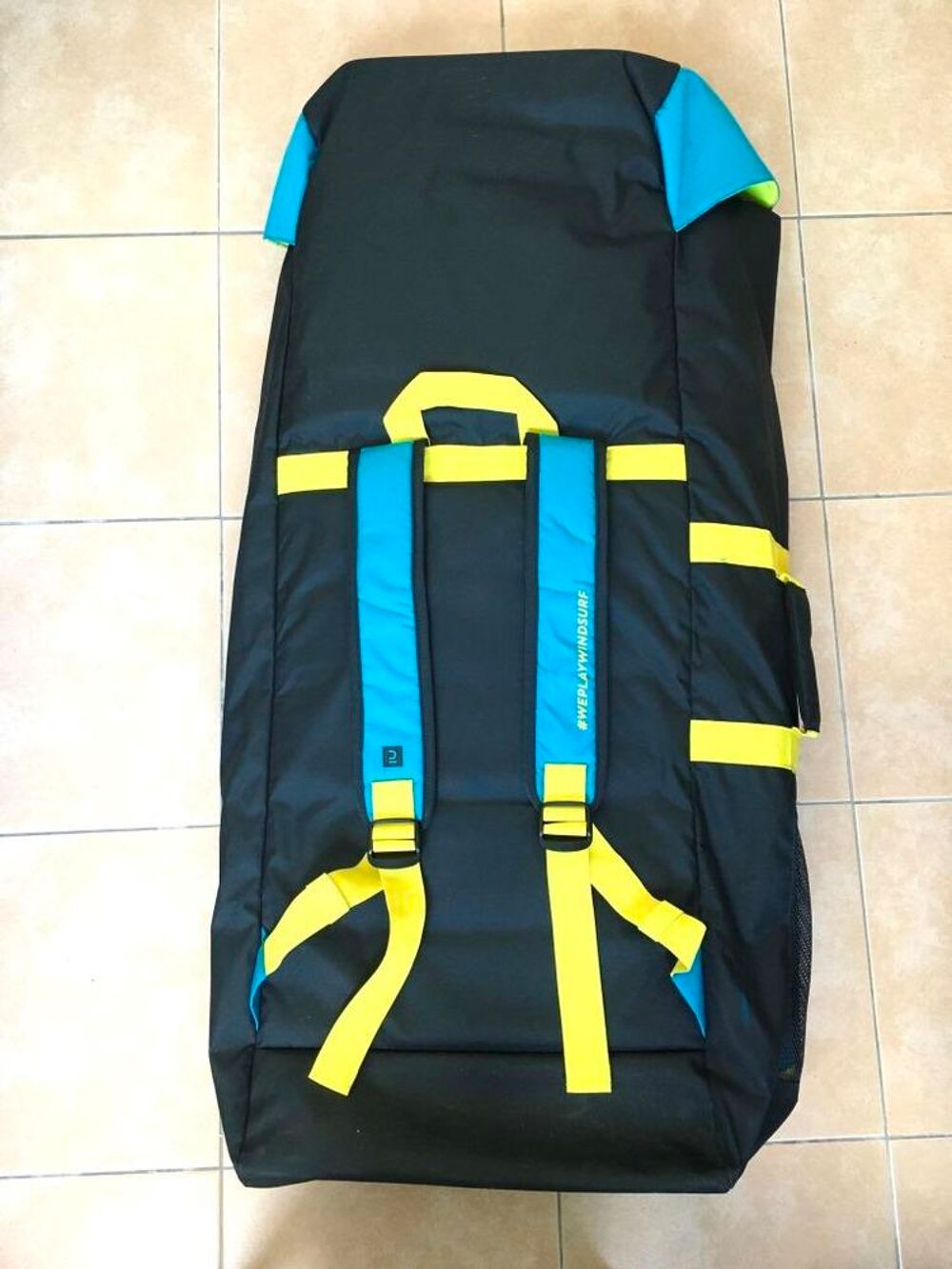 Planche &agrave; Voile gonflable Mobius 100 + Voile L/XL Tamahoo Sports