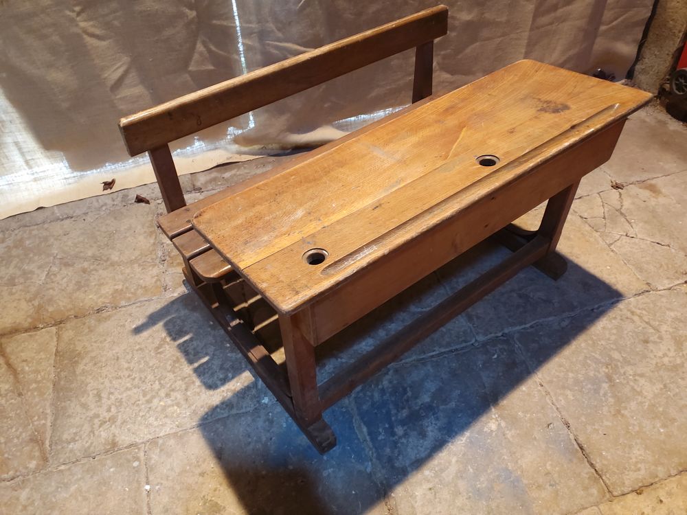 Bureau d'&eacute;cole ancien Mobilier enfants