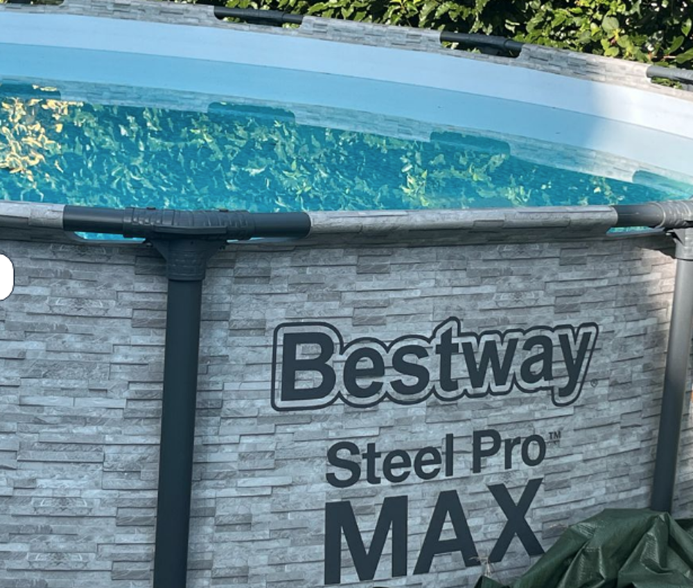 Piscine hors sol Bestway tubulaire Jardin